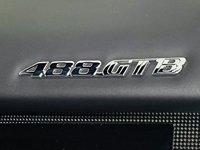 2017 FERRARI 488 GTB ZFF79ALA1H0227158