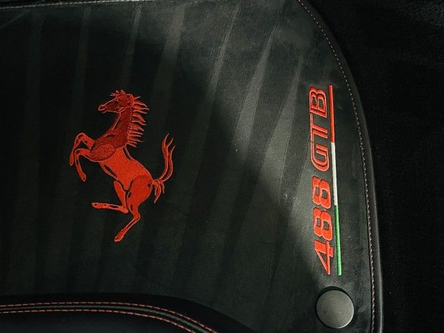 2017 FERRARI 488 GTB ZFF79ALA1H0227158