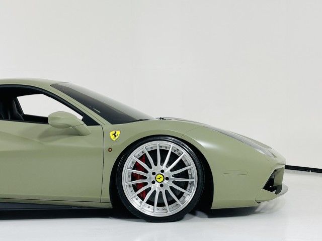 2017 FERRARI 488 GTB ZFF79ALA1H0227158