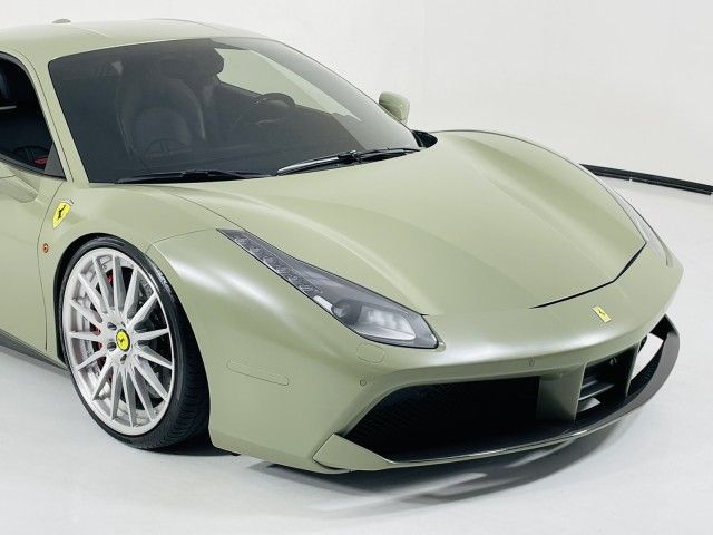 2017 FERRARI 488 GTB ZFF79ALA1H0227158
