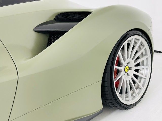2017 FERRARI 488 GTB ZFF79ALA1H0227158