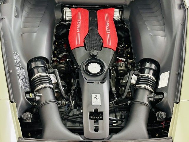 2017 FERRARI 488 GTB ZFF79ALA1H0227158