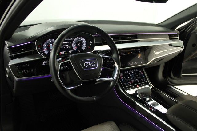 2019 AUDI A8 WAU8DAF83KN002810