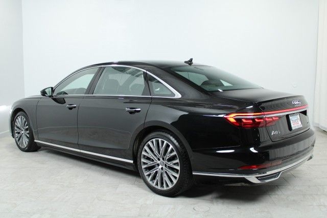 2019 AUDI A8 WAU8DAF83KN002810