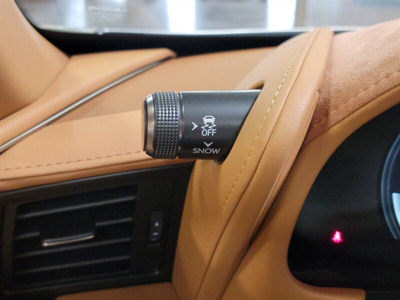 2021 LEXUS LC LC 500 JTHKPAAY7MA100769