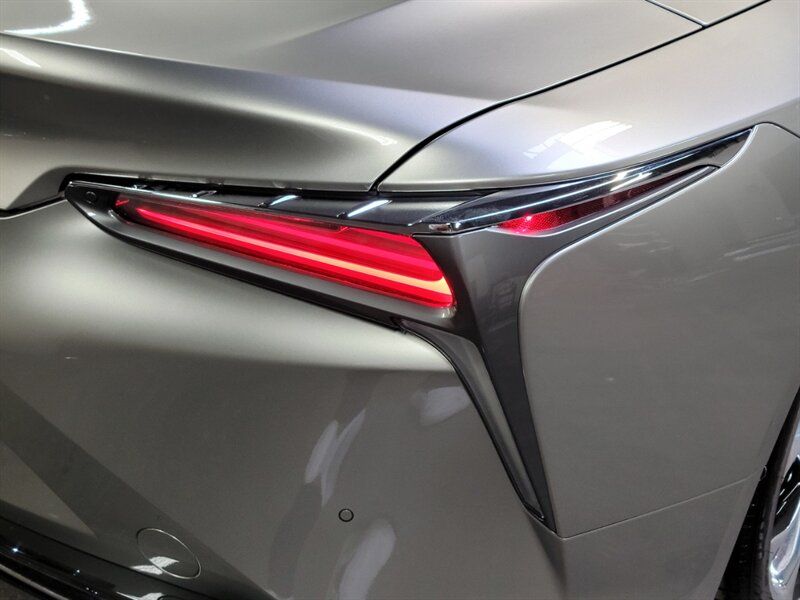 2021 LEXUS LC LC 500 JTHKPAAY7MA100769