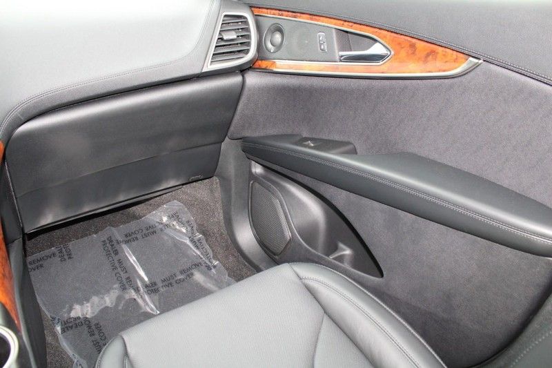 2019 LINCOLN NAUTILUS RESERVE 2LMPJ8L92KBL39431