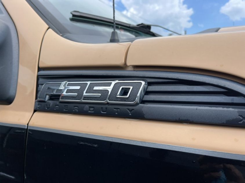 2015 FORD SUPER DUTY F-350 SRW XL/XLT 1FDRF3F68FED20743