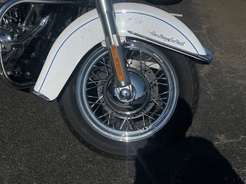 2013 HARLEY-DAVIDSON FLSTC HERITAGE SOFTAIL CLASSIC 1HD1BWV1XDB028500