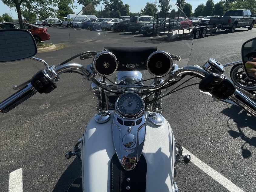 2013 HARLEY-DAVIDSON FLSTC HERITAGE SOFTAIL CLASSIC 1HD1BWV1XDB028500
