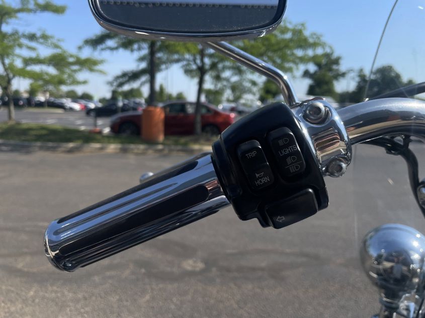 2013 HARLEY-DAVIDSON FLSTC HERITAGE SOFTAIL CLASSIC 1HD1BWV1XDB028500