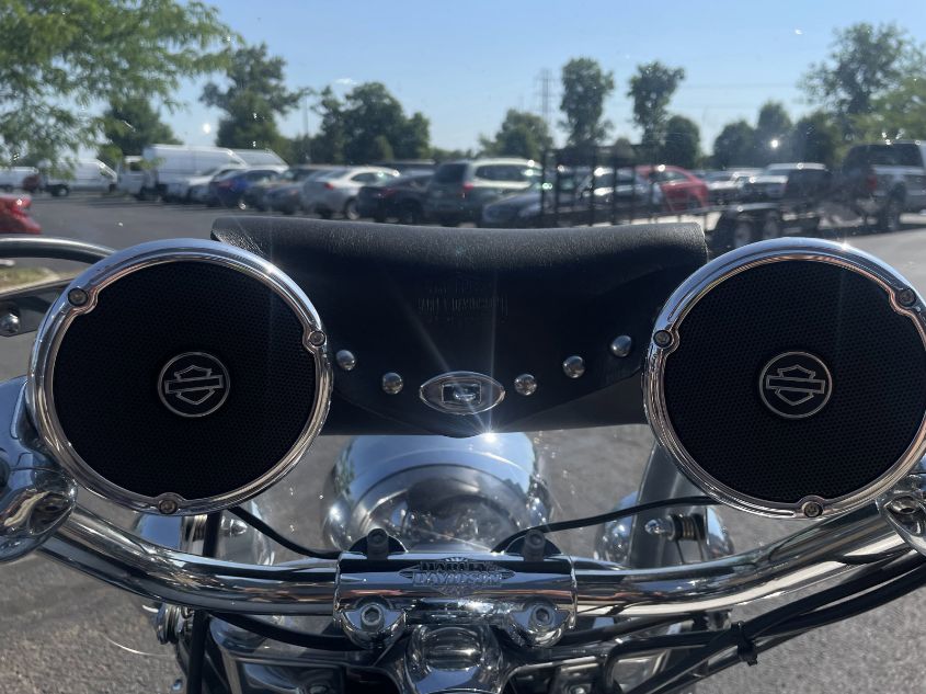 2013 HARLEY-DAVIDSON FLSTC HERITAGE SOFTAIL CLASSIC 1HD1BWV1XDB028500