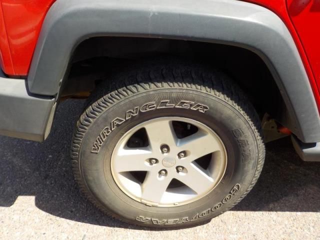 2018 JEEP WRANGLER JK UNLIMITED SPORT S 1C4HJWDG5JL818365
