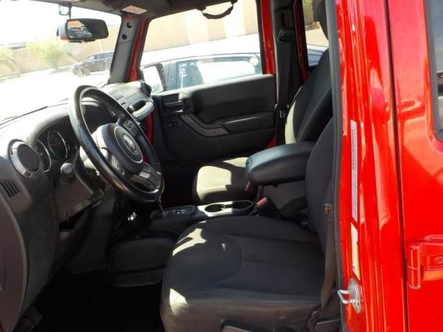 2018 JEEP WRANGLER JK UNLIMITED SPORT S 1C4HJWDG5JL818365