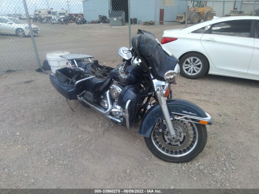2009 HARLEY-DAVIDSON FLHTCU 1HD1FC4179Y602477