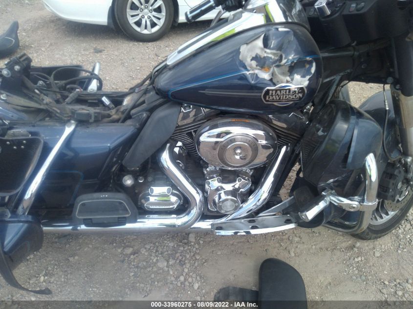 2009 HARLEY-DAVIDSON FLHTCU 1HD1FC4179Y602477
