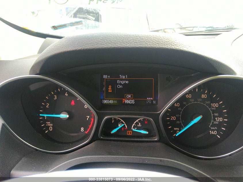 VIN 1FMCU9GD7HUB13541 2017 FORD ESCAPE SE