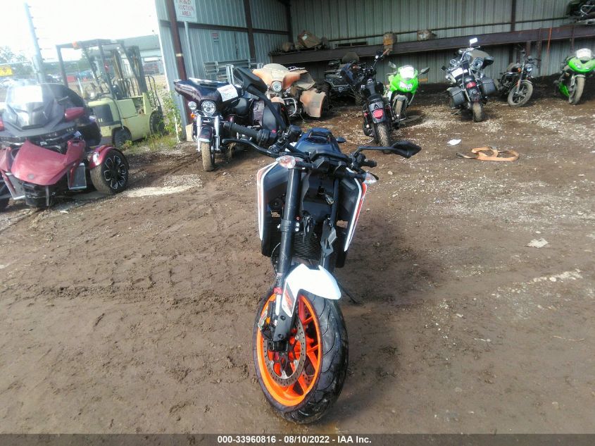 2020 KTM 890 DUKE R VBKTU9406LM800166