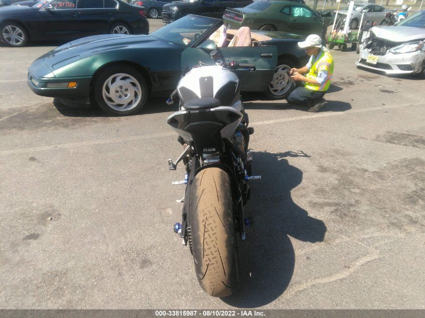 2021 BMW S 1000 RR WB10E2303M6D44448