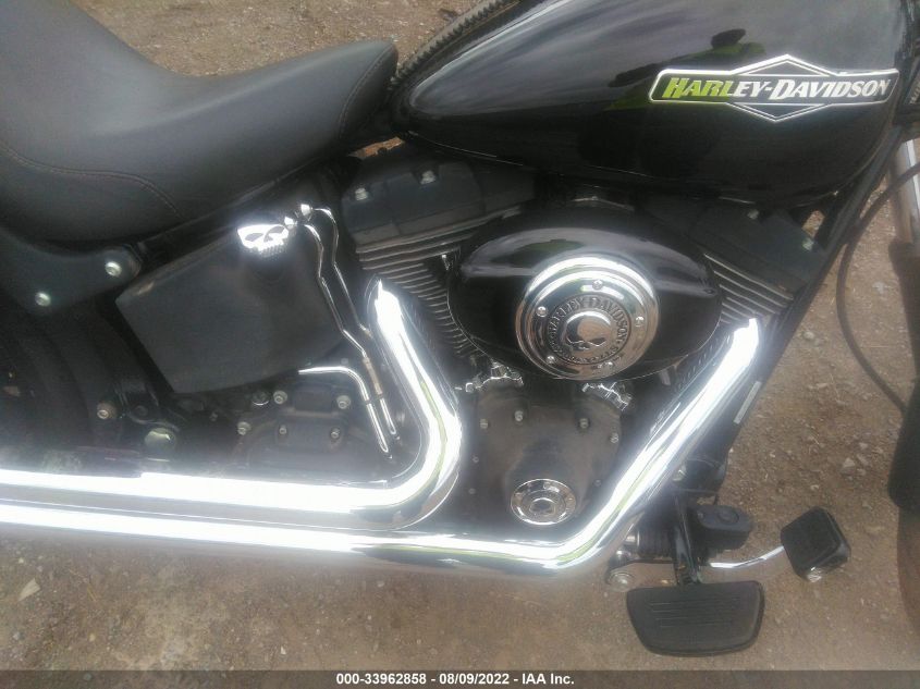 2007 HARLEY-DAVIDSON FXSTB 1HD1JA5157Y077708