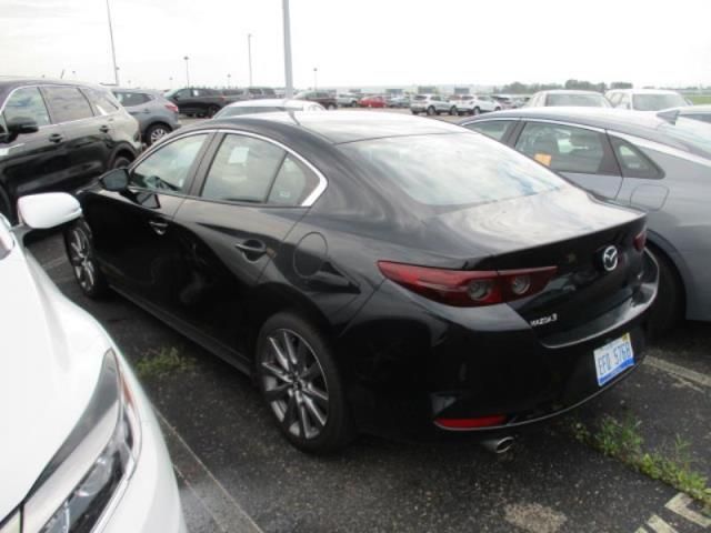 2021 MAZDA MAZDA3 SEDAN SELECT JM1BPABL7M1324256