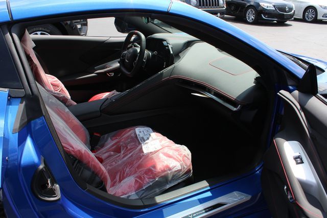 2021 CHEVROLET CORVETTE 1LT 1G1YA2D47M5107086