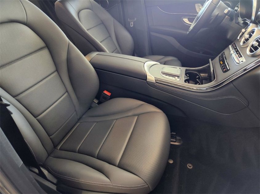 2021 MERCEDES-BENZ GLC GLC 300 W1N0G8EBXMV278085