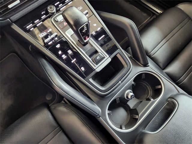 2019 PORSCHE CAYENNE WP1AA2AY1KDA16011
