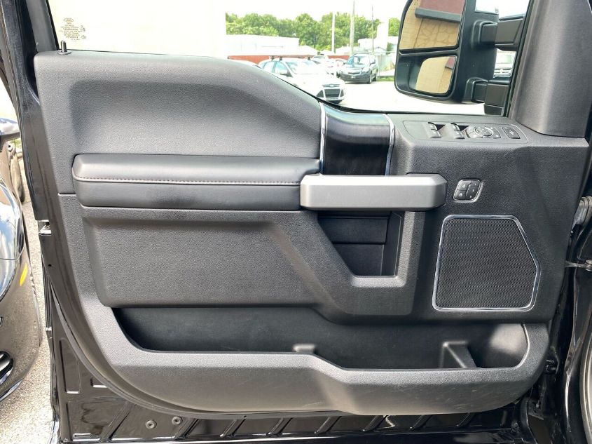 2019 FORD SUPER DUTY F-450 DRW XL/XLT/LARIAT 1FT8W4DT2KEE69433
