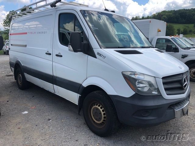 2014 MERCEDES-BENZ SPRINTER CARGO VANS WD3PE7DC1E5908717