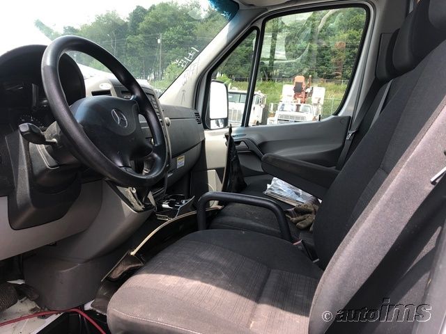 2014 MERCEDES-BENZ SPRINTER CARGO VANS WD3PE7DC1E5908717