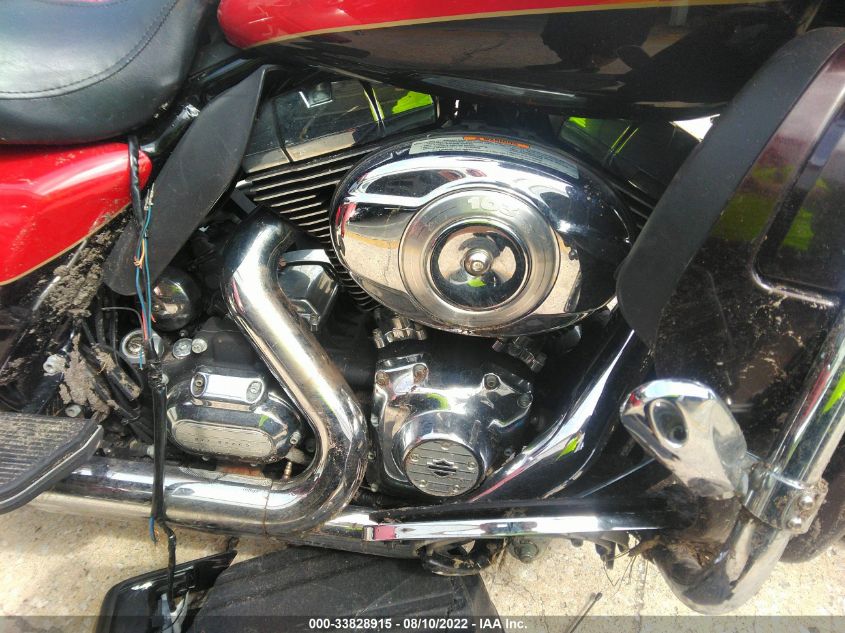 2011 HARLEY-DAVIDSON FLHTK 1HD1KEM15BB631900