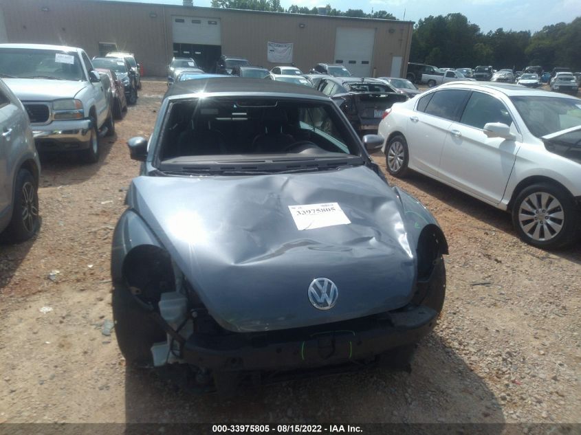 2013 VOLKSWAGEN BEETLE CONVERTIBLE 2.5L W/TECH 3VW5P7AT9DM804140