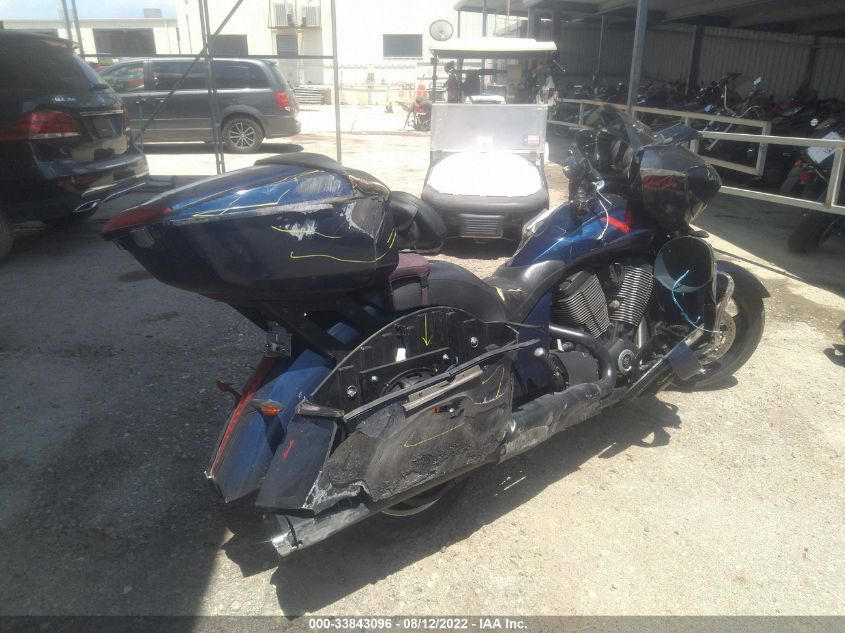 2015 VICTORY MOTORCYCLES CROSS COUNTRY 8-BALL 5VPDA36N6F3041311