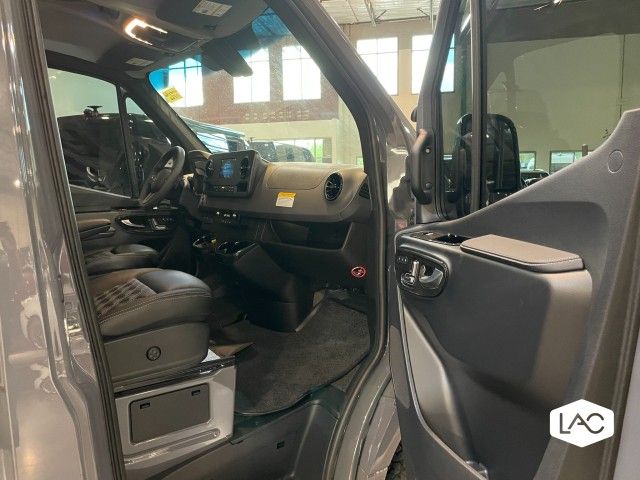 2022 MERCEDES-BENZ SPRINTER CARGO VAN W1Y4EBVY3NT100866