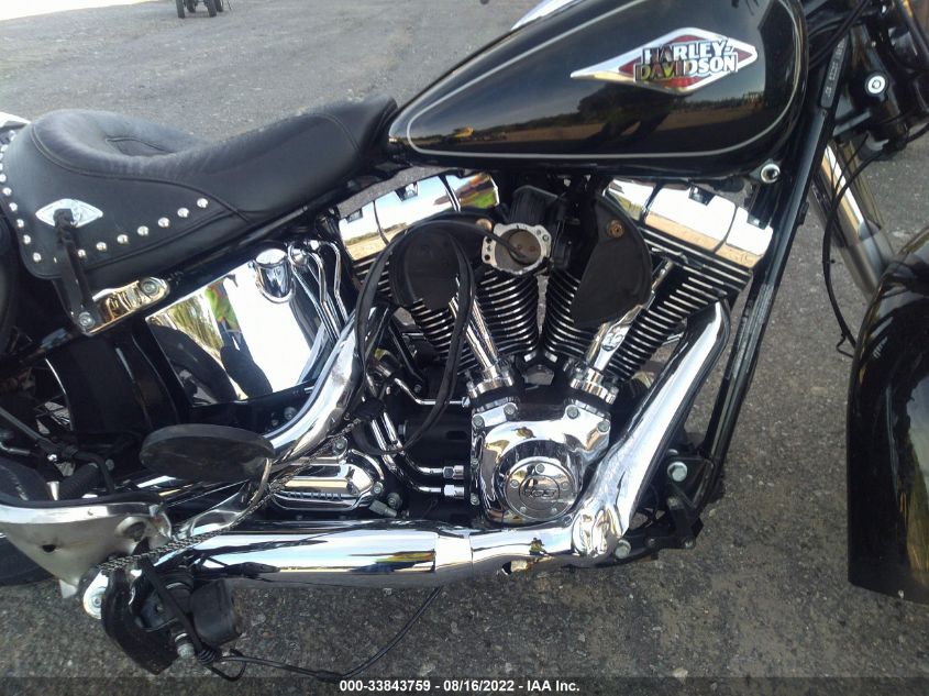 2012 HARLEY-DAVIDSON FLSTC HERITAGE SOFTAIL CLASSIC 1HD1BWV16CB051139