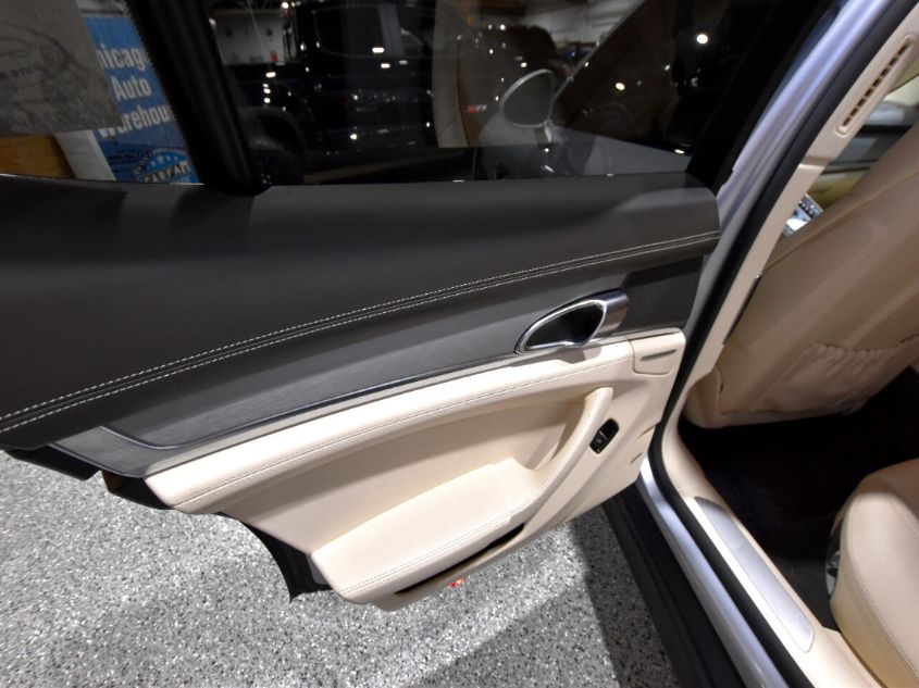 2015 PORSCHE PANAMERA GTS WP0AF2A7XFL080280