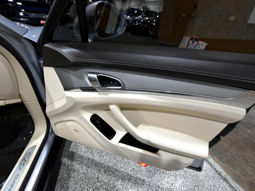 2015 PORSCHE PANAMERA GTS WP0AF2A7XFL080280