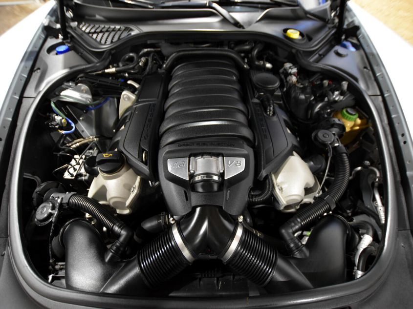 2015 PORSCHE PANAMERA GTS WP0AF2A7XFL080280