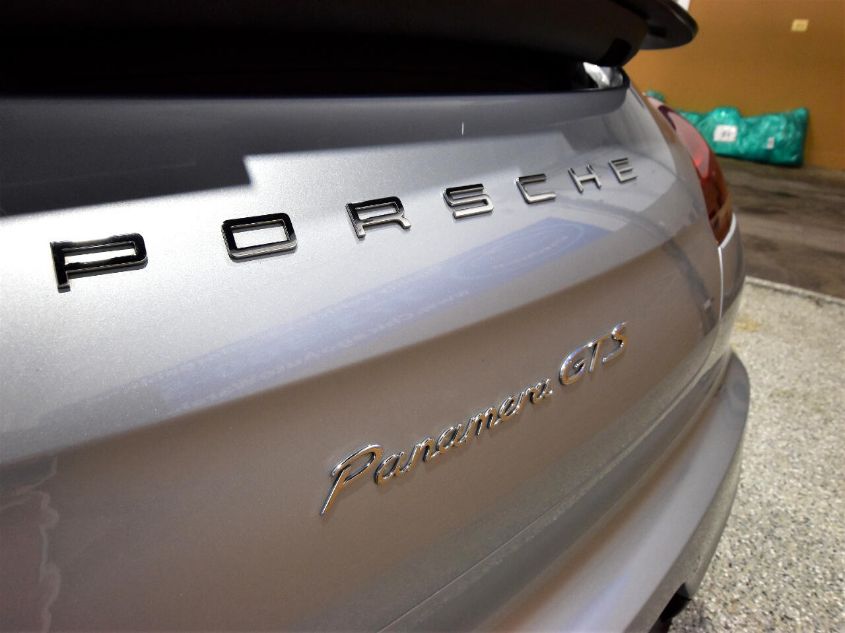 2015 PORSCHE PANAMERA GTS WP0AF2A7XFL080280