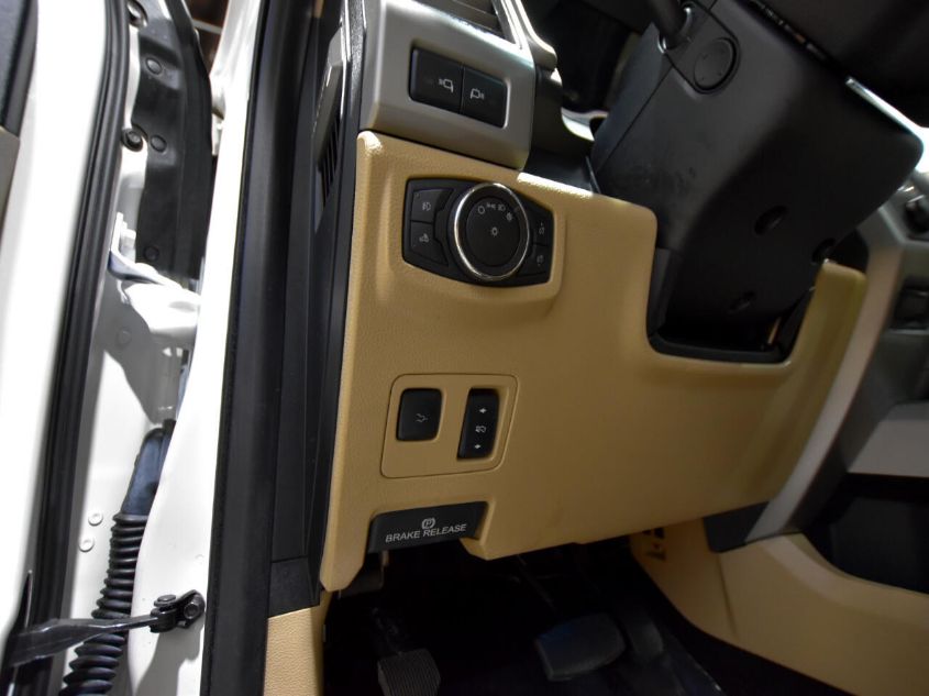 2017 FORD SUPER DUTY F-350 DRW LARIAT 1FT8W3DT8HEE68970