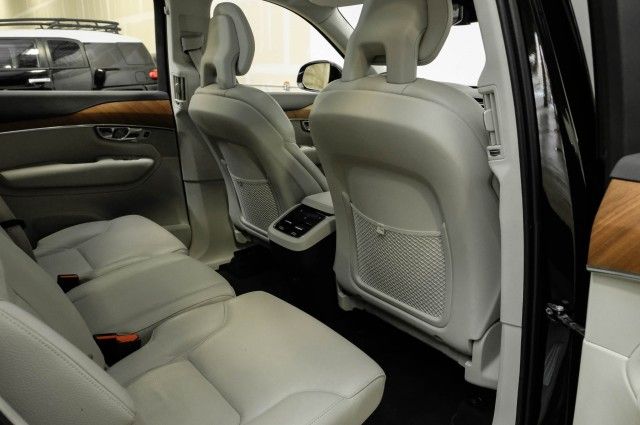 2021 VOLVO XC90 MOMENTUM YV4A22PK0M1711986