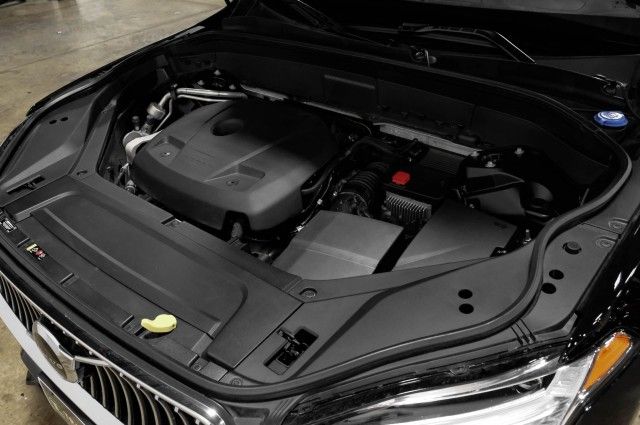 2021 VOLVO XC90 MOMENTUM YV4A22PK0M1711986