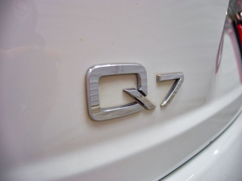 2018 AUDI Q7 PREMIUM PLUS WA1LAAF73JD028478