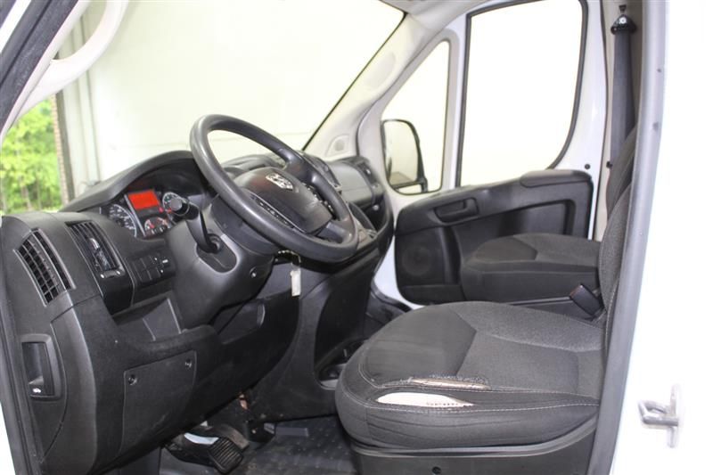 2018 RAM PROMASTER CARGO VAN 3C6TRVCG3JE138933