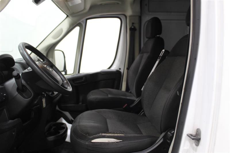 2018 RAM PROMASTER CARGO VAN 3C6TRVCG3JE138933