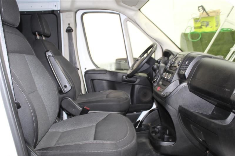 2018 RAM PROMASTER CARGO VAN 3C6TRVCG3JE138933