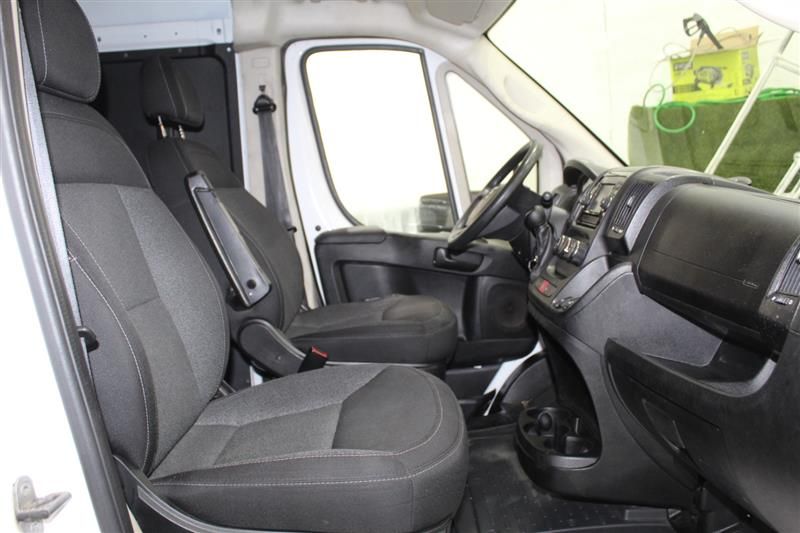 2018 RAM PROMASTER CARGO VAN 3C6TRVCG3JE138933
