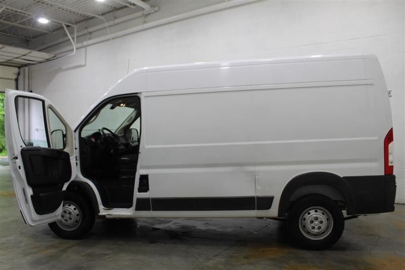 2018 RAM PROMASTER CARGO VAN 3C6TRVCG3JE138933