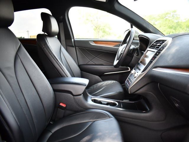 2019 LINCOLN MKC RESERVE 5LMCJ3C96KUL48833